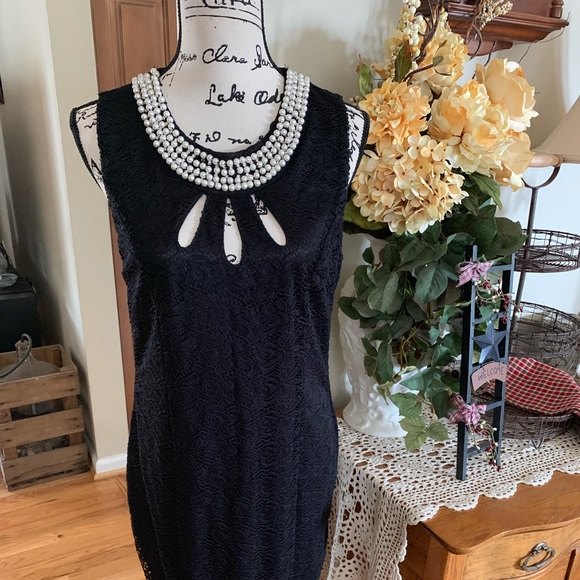 DRESS - Picture 2 of 5